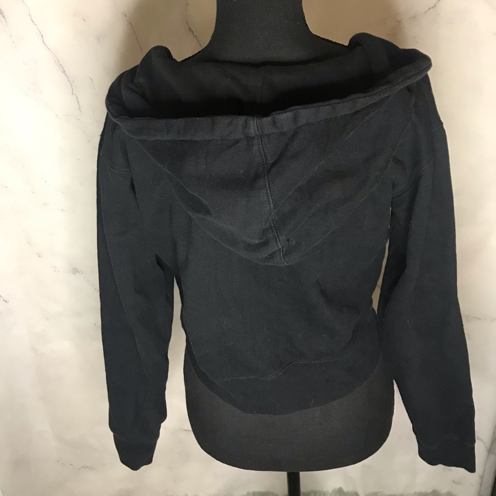 Black jacket - Picture 3 of 3